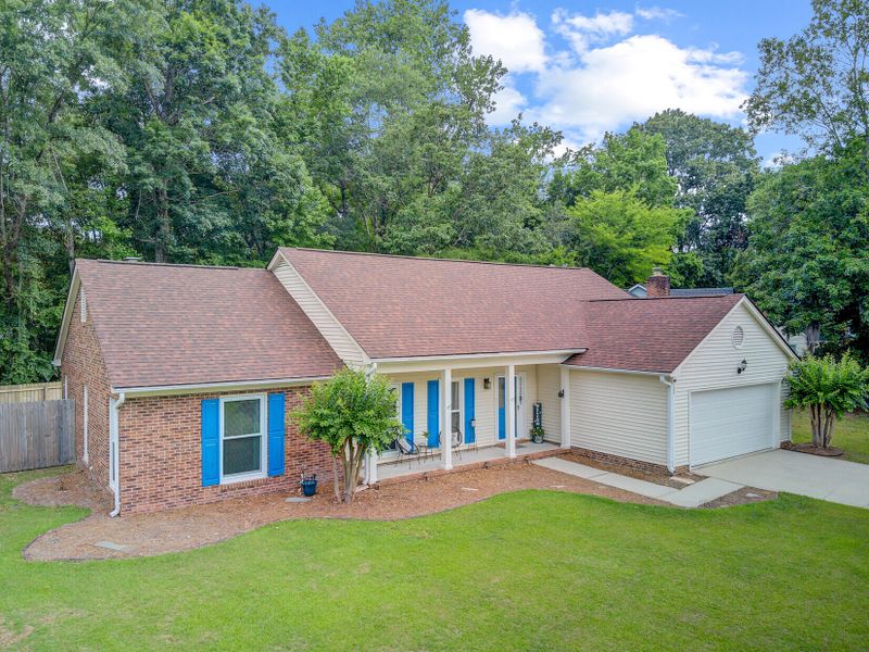 300 Hamlet Rd, Summerville, SC 29485