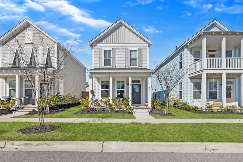 619 Trio Ln, Summerville, SC 29486