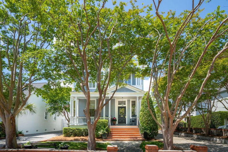 15 Rutledge Ave, Charleston, SC 29401