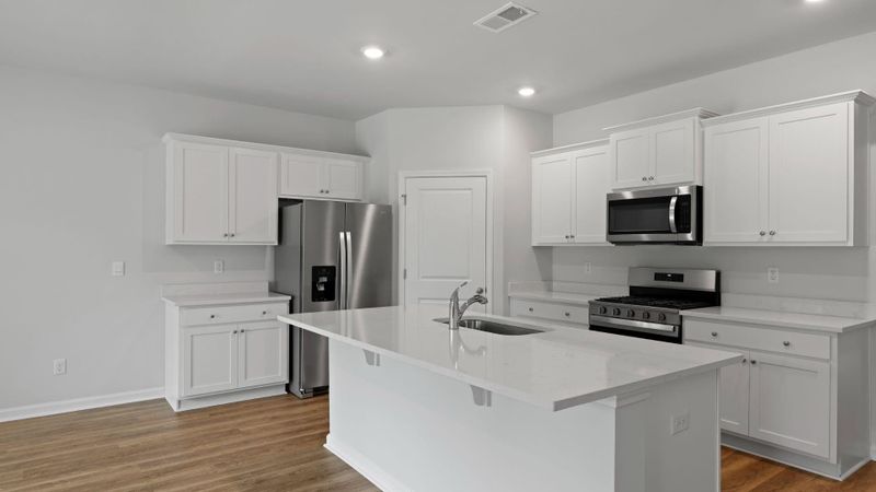 303 Willow Run Dr, Summerville, SC 29486