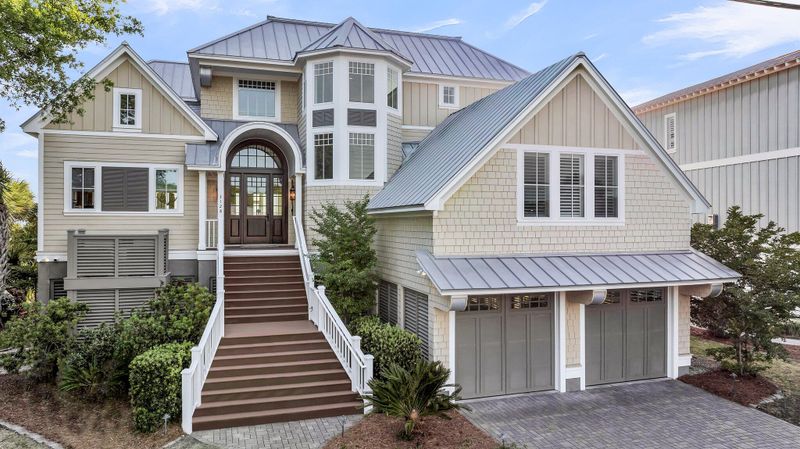 3128 Palmetto Blvd, Edisto Island, SC 29438