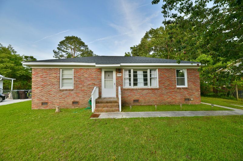 406 Annette Dr, Goose Creek, SC 29445