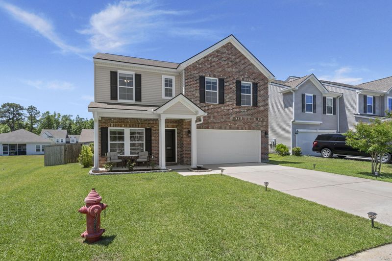 110 Levis Song Ct, Goose Creek, SC 29445