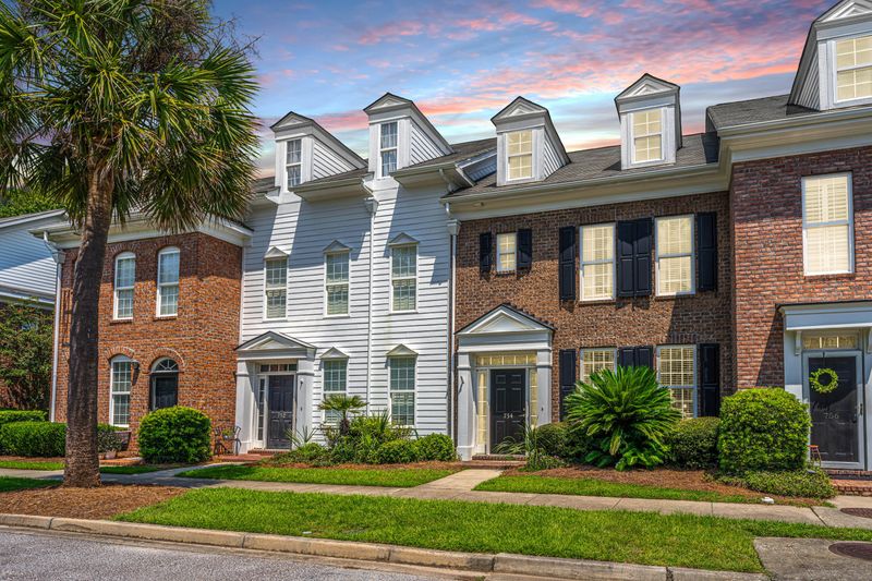 754 Certificate Ct, Charleston, SC 29414