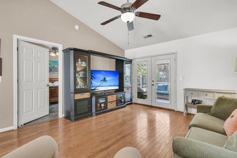 157 Townsend Way, Summerville, SC 29483