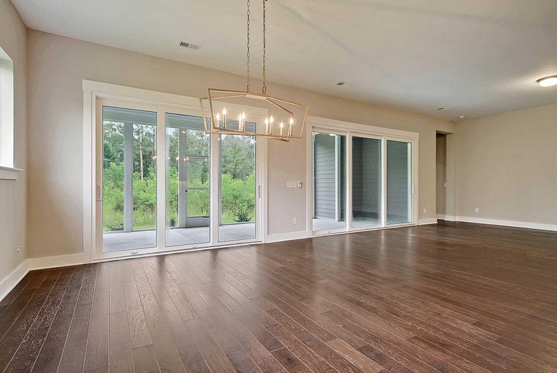 1212 Reserve Ln, Awendaw, SC 29429