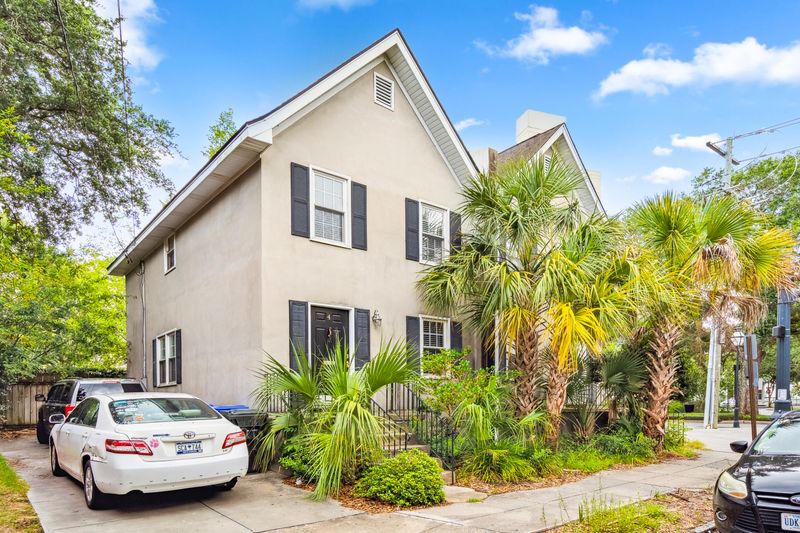 4 Coming St, Charleston, SC 29401