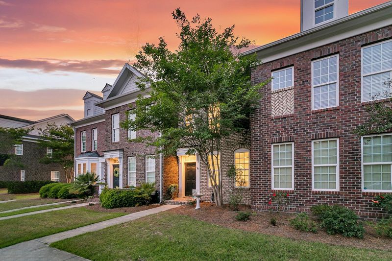 822 Rue Dr, Charleston, SC 29414