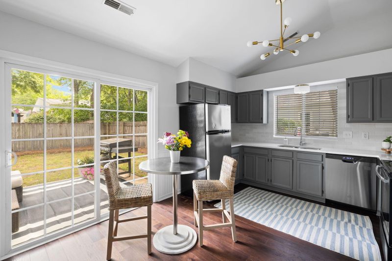 2021 Arundel Pl, Mount Pleasant, SC 29464