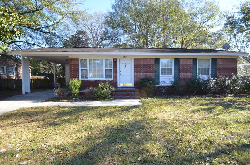 1340 Ashley Hall Rd, Charleston, SC 29407