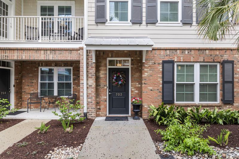 656 Coleman Blvd #703, Mount Pleasant, SC 29464