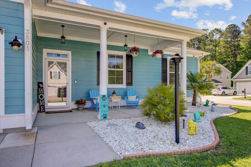 3801 Canary Ct, North Charleston, SC 29420