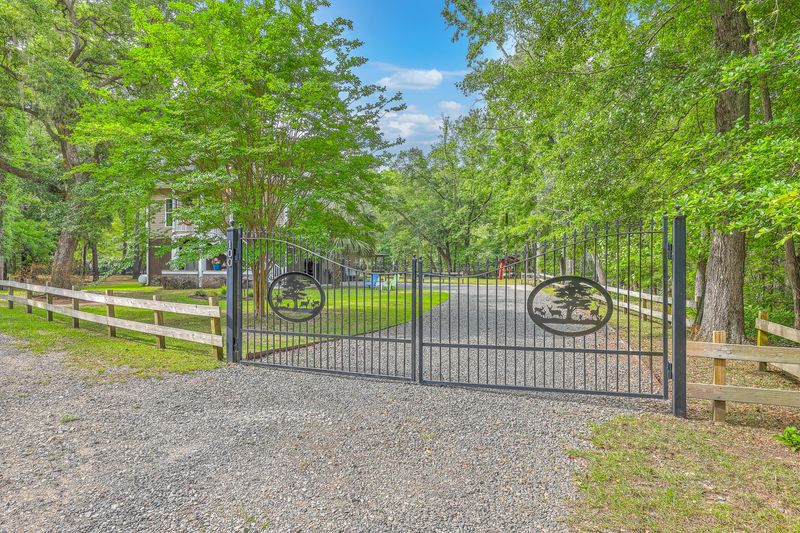 100 Canal Rd, Saint George, SC 29477