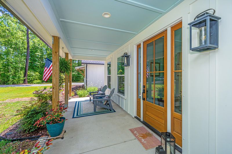 1375 Tannanger Trl, Awendaw, SC 29429