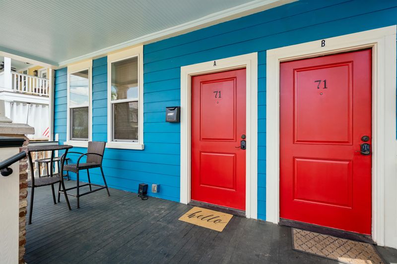 71 Congress St #A & B, Charleston, SC 29403