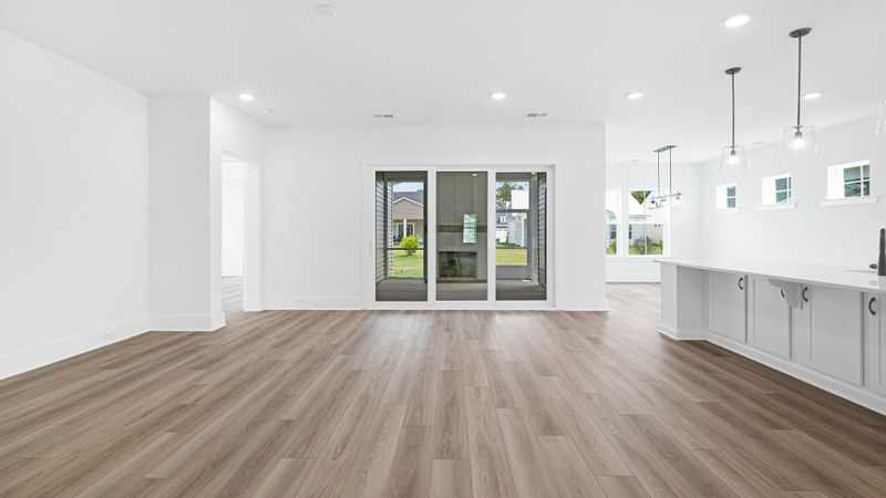 434 Evening Glow Ln, Summerville, SC 29486