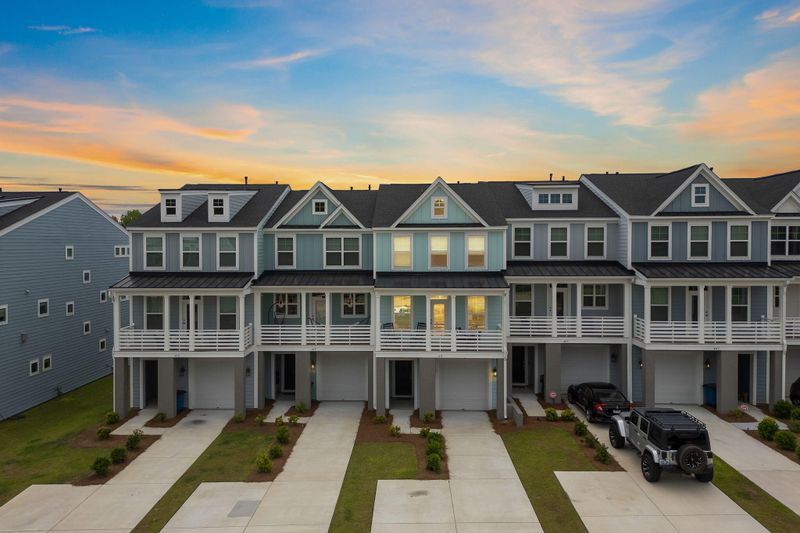 411 Katies Scenic Ct, Wando, SC 29492
