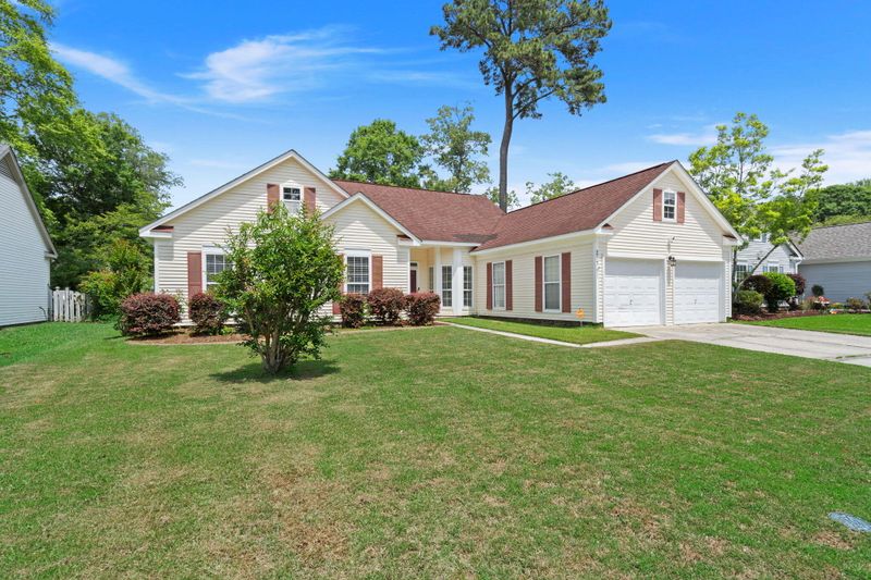 217 Smithfield Ave, Summerville, SC 29485