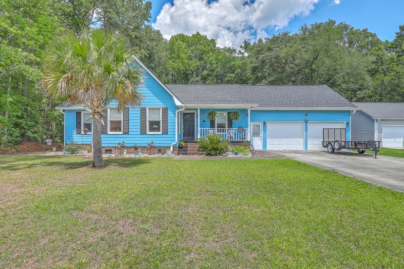 1325 Edward Dr, Moncks Corner, SC 29461