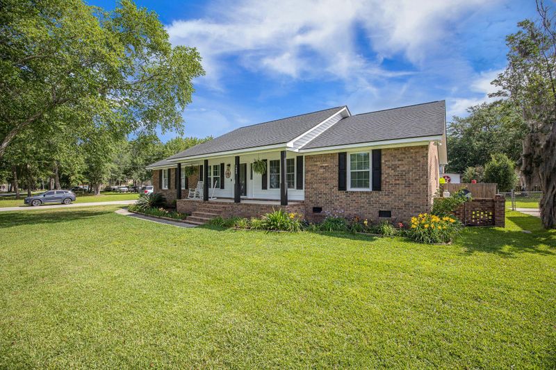 1606 Waterside Blvd, Moncks Corner, SC 29461