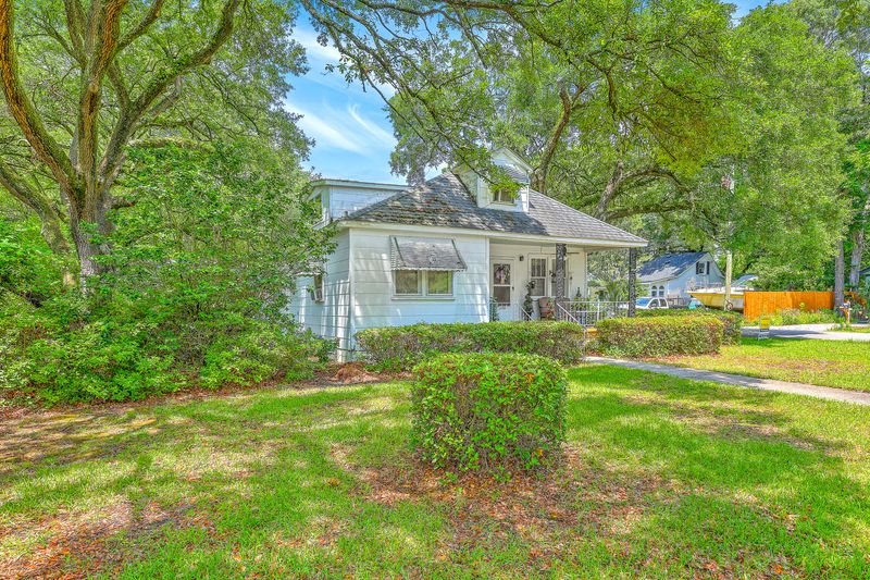 1259 Wisteria Rd, Charleston, SC 29407