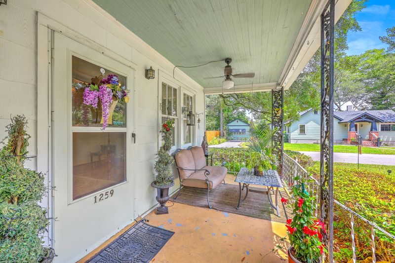 1259 Wisteria Rd, Charleston, SC 29407