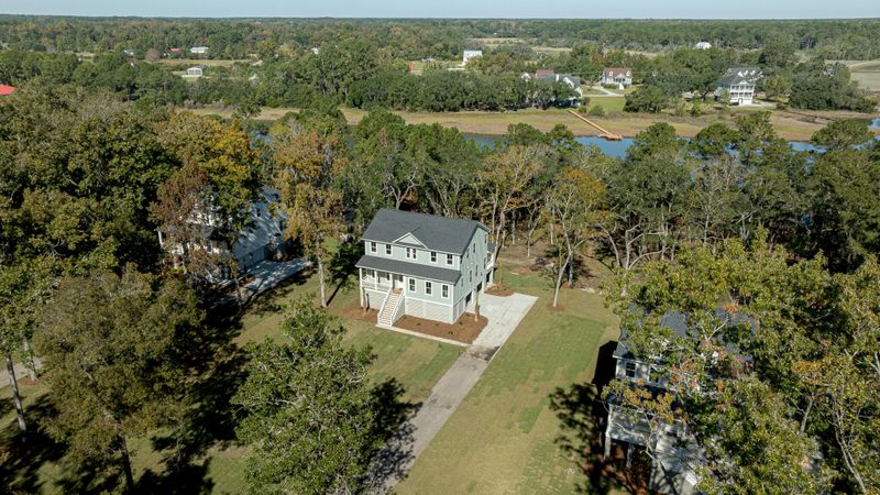 6518 Beagle Club Rd, Meggett, SC 29449