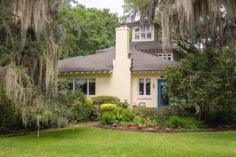 34 Formosa Dr, Charleston, SC 29407