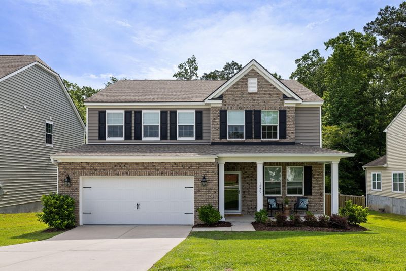 1825 Crossbill Trl, Hanahan, SC 29410