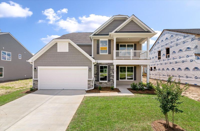 120 Shingle Oak Dr, Moncks Corner, SC 29461