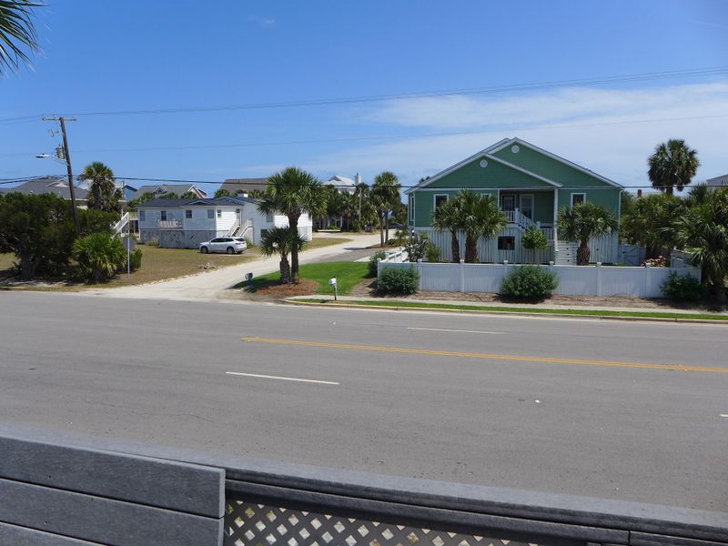 2401 Palmetto Blvd, Edisto Island, SC 29438