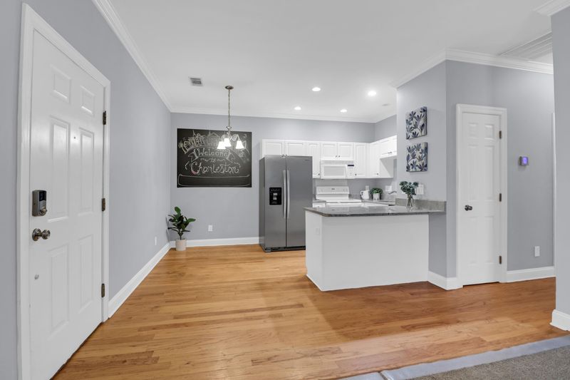 4003 Radcliffe Place Dr #B6, Charleston, SC 29414