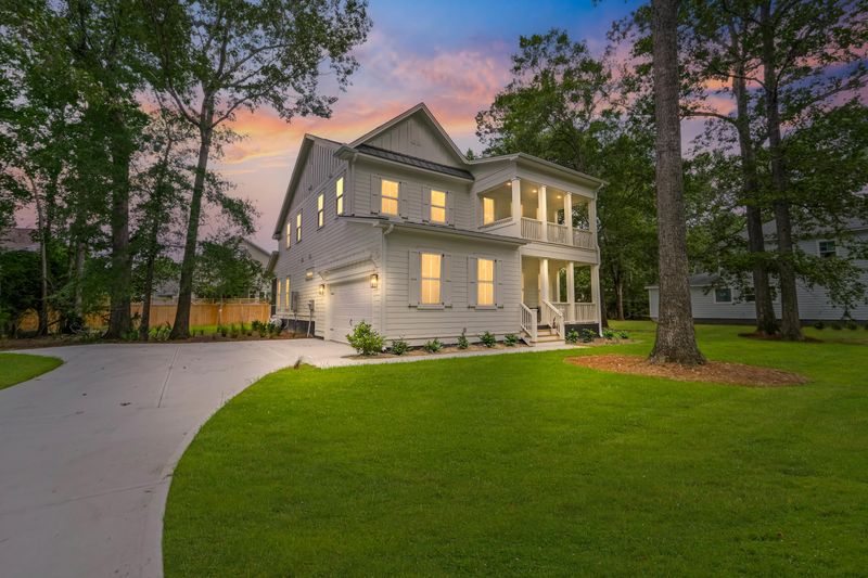5710 Barbary Coast Rd, Hollywood, SC 29449