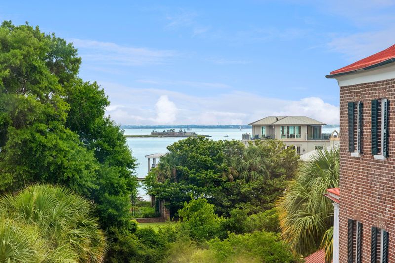 71 E Bay St, Charleston, SC 29401