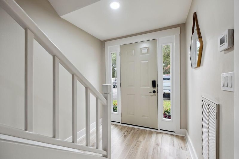 1161 Monaco Dr, Mount Pleasant, SC 29464