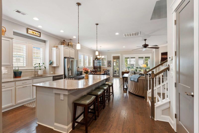3726 Orion Ln, Mount Pleasant, SC 29466