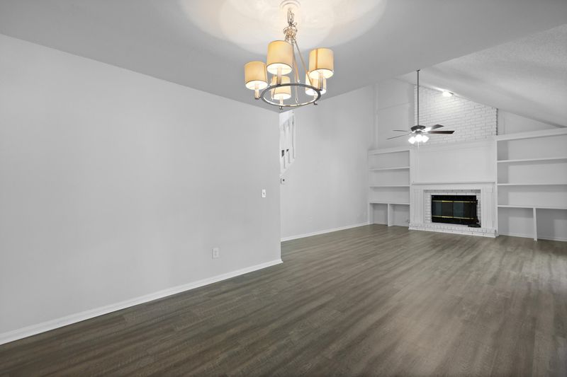 123 Lewisfield Dr, North Charleston, SC 29418