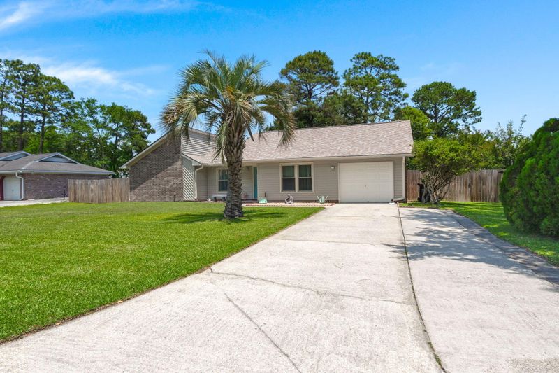 106 Brown Ct, Summerville, SC 29486