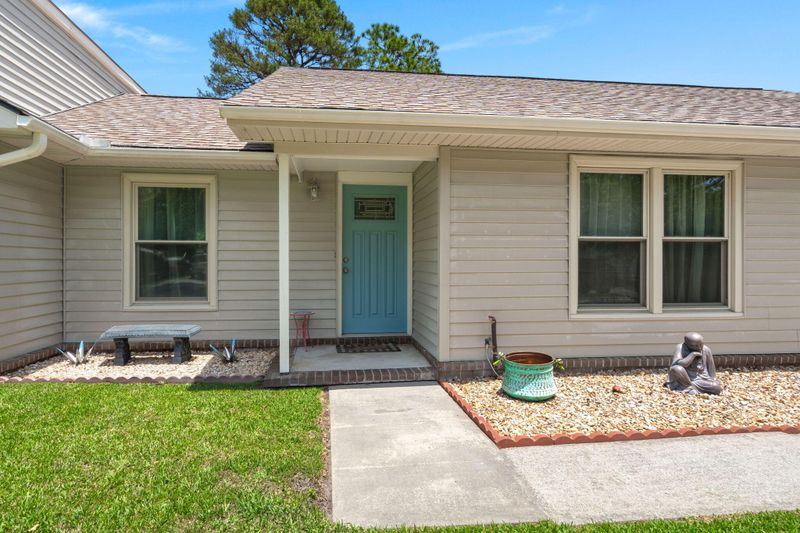 106 Brown Ct, Summerville, SC 29486