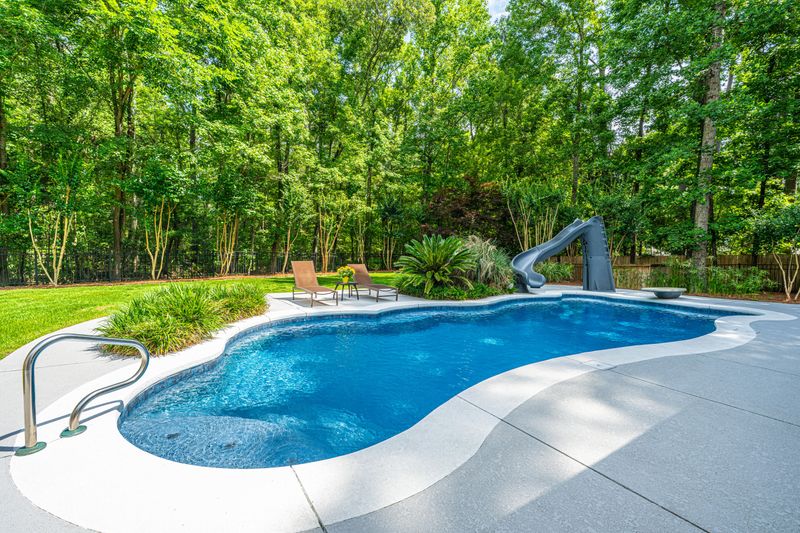 69 King Charles Cir, Summerville, SC 29485