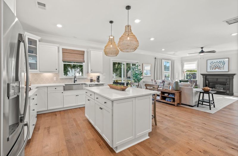 200 Bear Oak Ct, Moncks Corner, SC 29461
