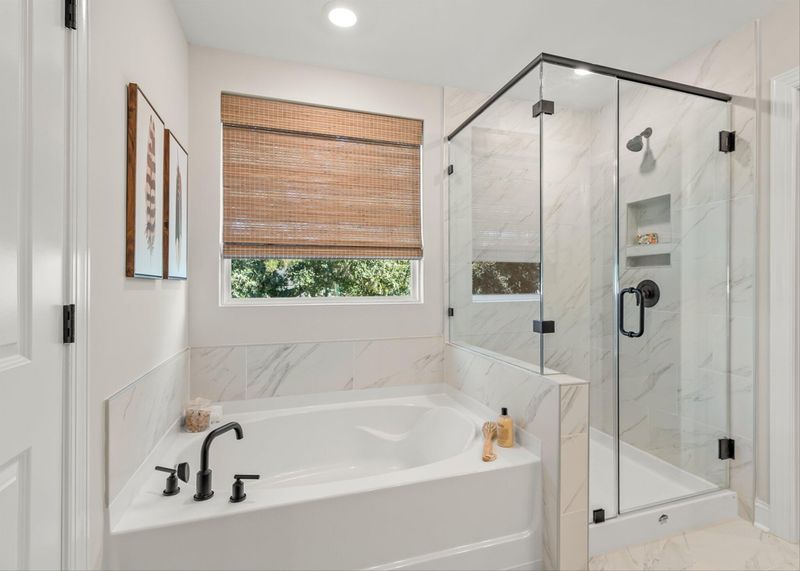 200 Bear Oak Ct, Moncks Corner, SC 29461
