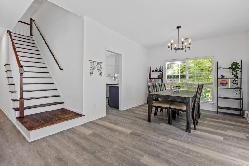 3202 Middleburry Ln, Charleston, SC 29414