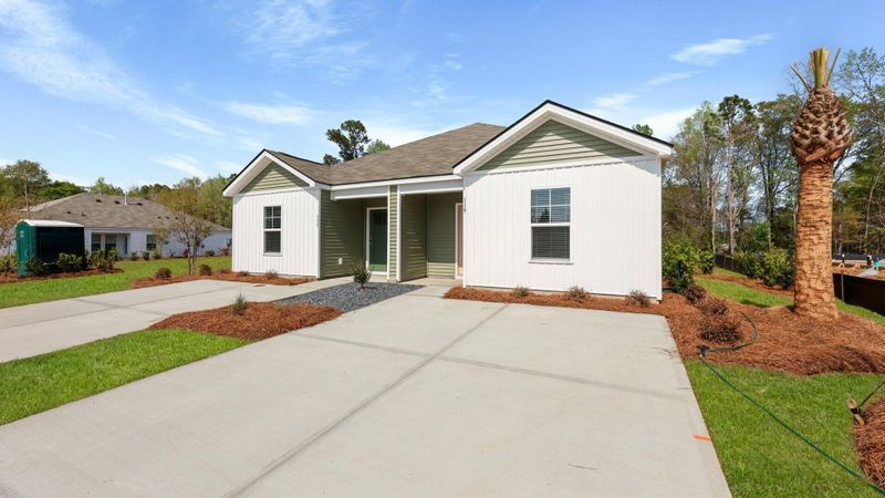 117 Mims Academy Dr, Harleyville, SC 29448