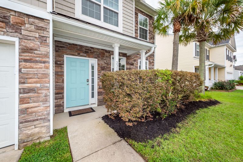 228 Donatella Dr, Goose Creek, SC 29445