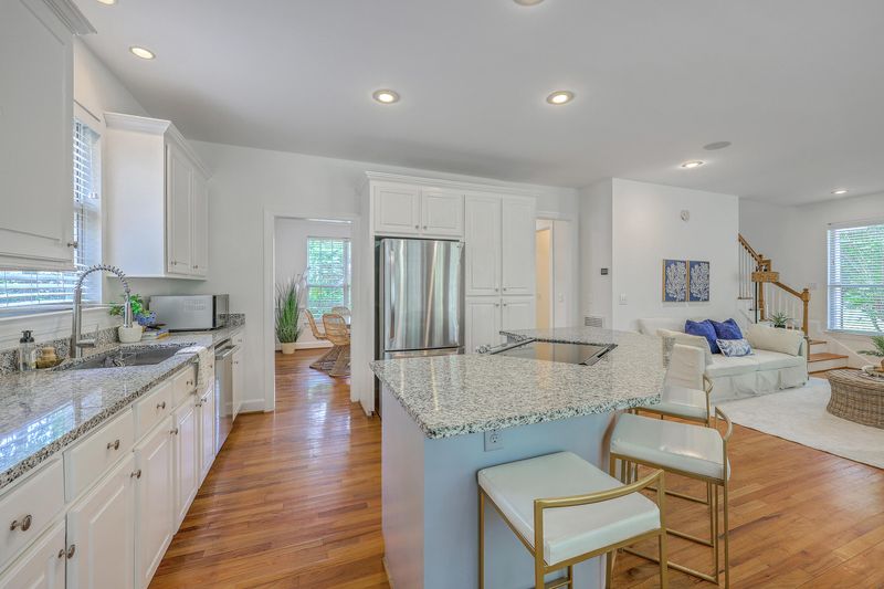 2028 Prospect Hill Dr, Mount Pleasant, SC 29464