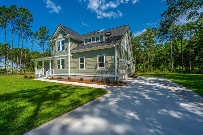 3006 Sweetwater Ln, Awendaw, SC 29429