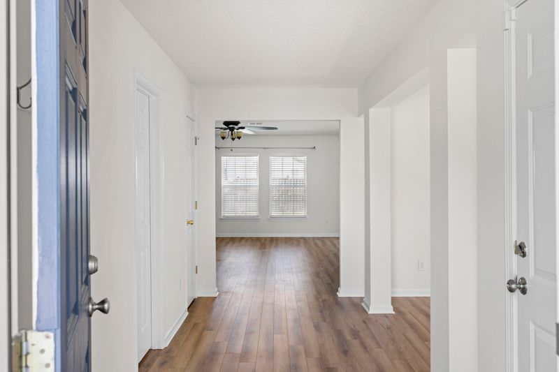 5040 Thornton Dr, Summerville, SC 29485