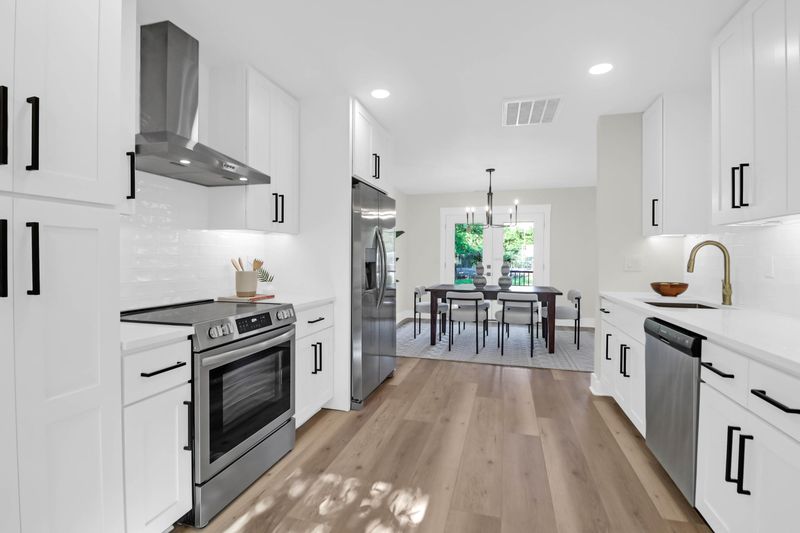397 Parkdale Dr, Charleston, SC 29414