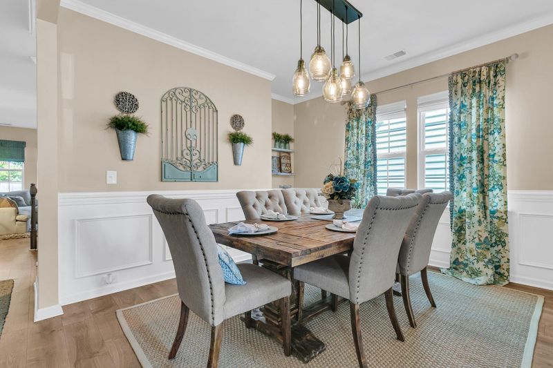 9829 English Elm St, Ladson, SC 29456